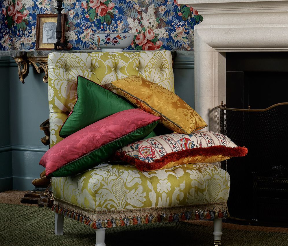 Bloomsbury Square, Gavin Houghton